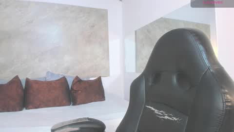 Kanela Anderson online show from November 29, 2025, 12:30 pm