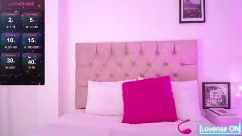 Karen online show from February 26, 2025, 4:58 am