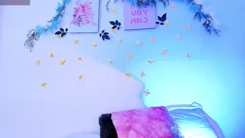 Karen online show from November 21, 2025, 7:07 am