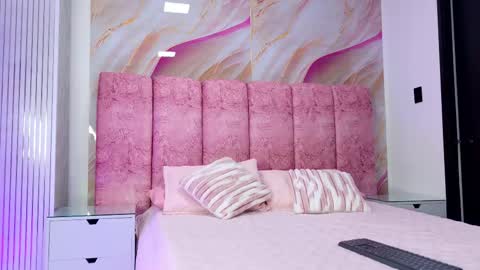 Kendall online show from February 12, 2026, 12:00 pm