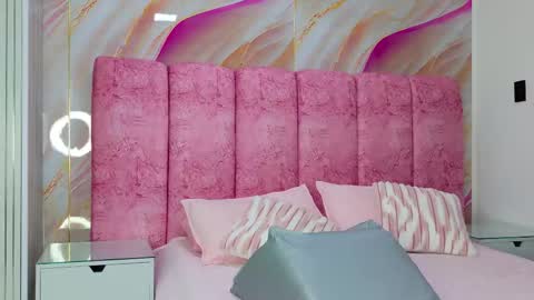 Kendall online show from March 3, 2026, 12:11 pm