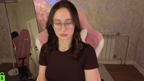 Kiki online show from February 15, 2026, 7:51 am