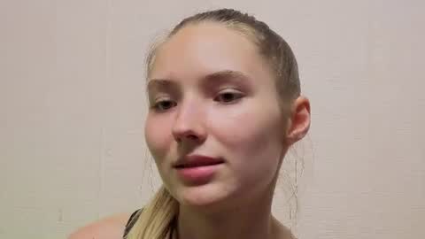 Snapshot of _kikiclark_ chatting on July 9, 2026, 6:45 pm _kikiclark_ online show from July 9, 2026, 6:45 pm