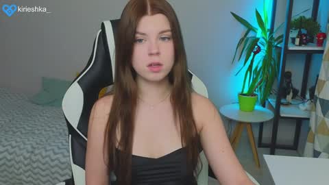 Molly   Emily online show from January 16, 2025, 6:27 pm