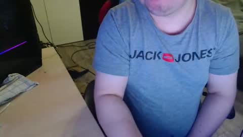 Snapshot of _kitsu_ chatting on November 30, 2025, 11:14 am _kitsu_ online show from November 30, 2025, 11:14 am