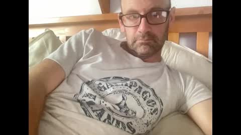 Kiwi online show from November 18, 2025, 11:26 pm