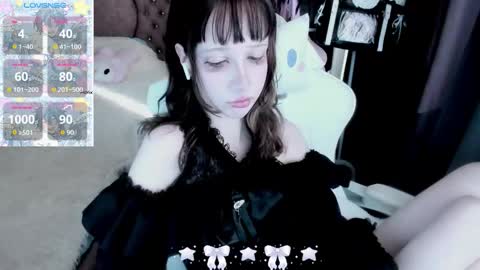  kuro  online show from September 12, 2025, 7:41 am