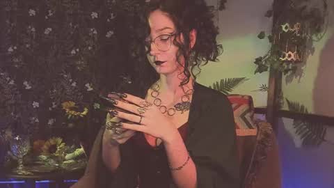 Snapshot of _lady_luna_ chatting on March 3, 2025, 12:59 am Lady Luna online show from March 3, 2025, 12:59 am