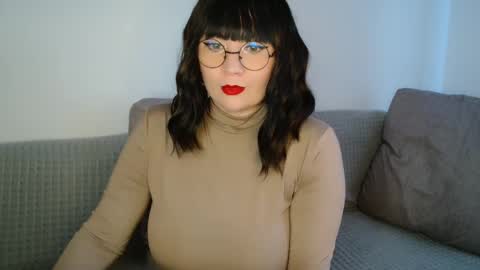 _lalilu_ online show from September 28, 2025, 2:44 pm