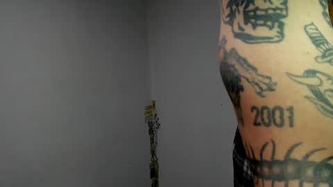 Snapshot of _layne chatting on November 25, 2025, 8:03 am Layne online show from November 25, 2025, 8:03 am