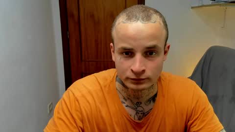 Layne online show from April 13, 2026, 12:43 pm