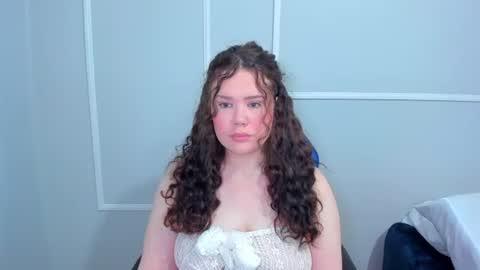 Snapshot of _leana_oo chatting on July 1, 2026, 1:34 pm leana online show from July 1, 2026, 1:34 pm