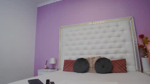 Snapshot of _lenapaul_ chatting on December 17, 2025, 4:51 am Lena Paul online show from December 17, 2025, 4:51 am