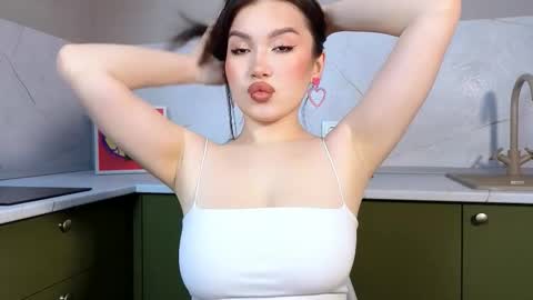 _lexie_rivers_ online show from September 28, 2025, 9:42 pm