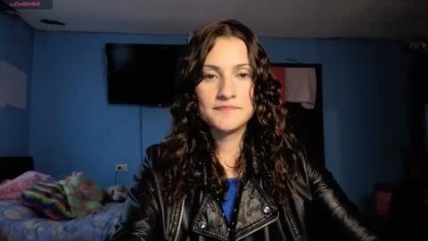 Snapshot of _lindasy_ chatting on December 21, 2025, 10:06 pm Lindasy online show from December 21, 2025, 10:06 pm