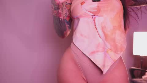 Snapshot of _lissana_scott chatting on December 1, 2025, 10:15 pm Lissana online show from December 1, 2025, 10:15 pm