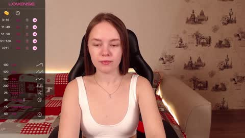 Snapshot of _little_sunshine_ chatting on January 9, 2025, 4:41 am  My name is lina Lush is activePrivate is Open online show from January 9, 2025, 4:41 am