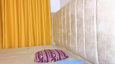 Snapshot of _littlevenus chatting on November 8, 2025, 12:11 am Littlevenus online show from November 8, 2025, 12:11 am