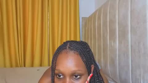 Snapshot of _littlevenus chatting on November 25, 2025, 12:49 pm Littlevenus online show from November 25, 2025, 12:49 pm