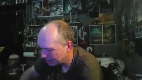 That guy online show from November 6, 2025, 8:32 pm