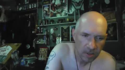 Snapshot of _longfellow chatting on June 3, 2026, 4:34 pm That guy online show from June 3, 2026, 4:34 pm