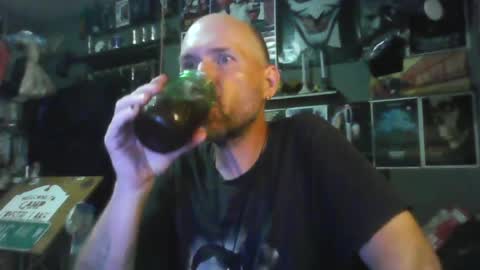 Snapshot of _longfellow chatting on June 16, 2026, 7:16 pm That guy online show from June 16, 2026, 7:16 pm
