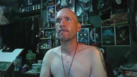 Snapshot of _longfellow chatting on June 27, 2026, 4:56 pm That guy online show from June 27, 2026, 4:56 pm