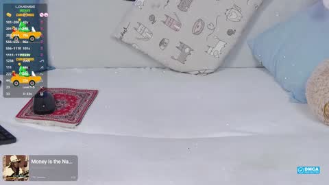 Snapshot of _lorik chatting on December 26, 2024, 1:18 am   online show from December 26, 2024, 1:18 am