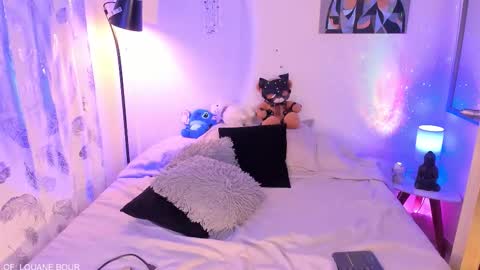  Laura  Independent Model  online show from February 25, 2026, 12:31 am