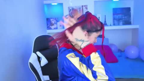 Lucia online show from October 2, 2025, 3:46 am