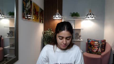 Snapshot of _lucy_grey chatting on June 5, 2026, 11:05 am Lucy online show from June 5, 2026, 11:05 am