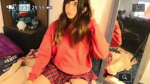 Snapshot of _lucy_white_ chatting on October 18, 2025, 3:09 am Lucy online show from October 18, 2025, 3:09 am