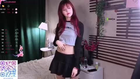 Snapshot of _lucystars chatting on November 23, 2025, 2:50 pm _lucystars online show from November 23, 2025, 2:50 pm