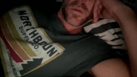 Snapshot of _lululeo_ chatting on November 2, 2025, 5:04 pm _lululeo_ online show from November 2, 2025, 5:04 pm