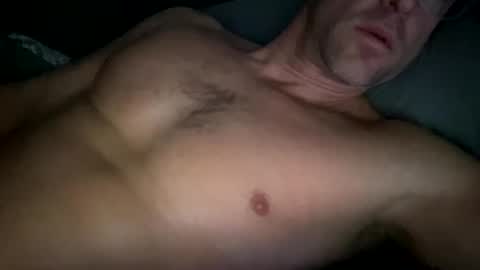 Snapshot of _lululeo_ chatting on November 22, 2025, 4:22 am _lululeo_ online show from November 22, 2025, 4:22 am