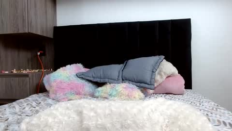 luna online show from November 8, 2025, 2:28 pm