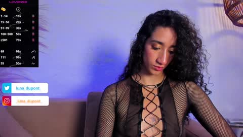  Luna  online show from December 23, 2024, 3:23 pm