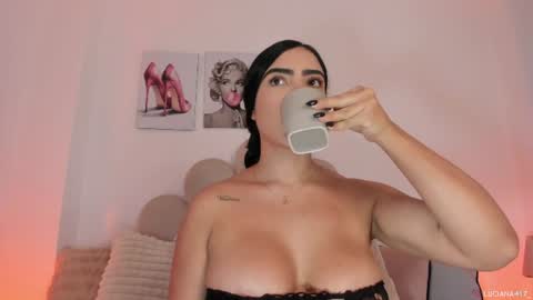 Snapshot of _luuciana_ chatting on June 12, 2026, 4:33 am _luuciana_ online show from June 12, 2026, 4:33 am