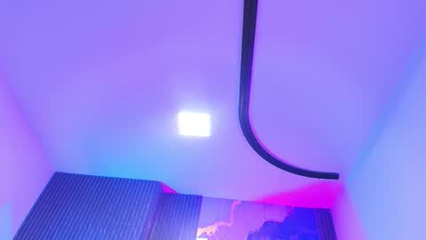 Maddy online show from December 4, 2025, 11:52 am