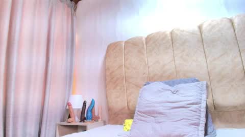 Snapshot of _marcela__ chatting on March 11, 2026, 1:06 pm _marcela__ online show from March 11, 2026, 1:06 pm