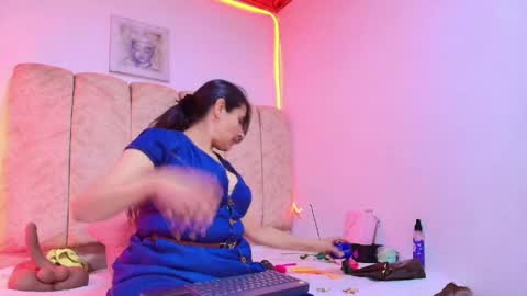 Snapshot of _marcela__ chatting on April 13, 2026, 11:16 am _marcela__ online show from April 13, 2026, 11:16 am