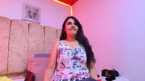 Snapshot of _marcela__ chatting on April 24, 2026, 11:23 am _marcela__ online show from April 24, 2026, 11:23 am
