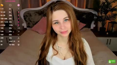 Eva  online show from May 18, 2026, 4:07 am