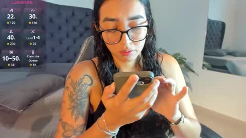 Snapshot of _maria_foxx_ chatting on October 7, 2025, 8:06 pm Maria online show from October 7, 2025, 8:06 pm