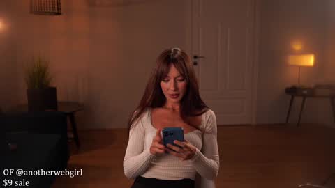 Snapshot of _mariarty_ chatting on October 12, 2025, 5:45 pm Marie - -25 discount online show from October 12, 2025, 5:45 pm