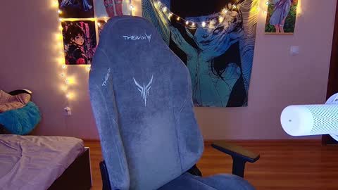 Snapshot of _mariko_ chatting on December 27, 2024, 2:54 pm Mariko online show from December 27, 2024, 2:54 pm