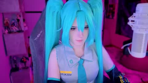 Snapshot of _mariko_ chatting on September 19, 2025, 3:24 pm Mariko online show from September 19, 2025, 3:24 pm