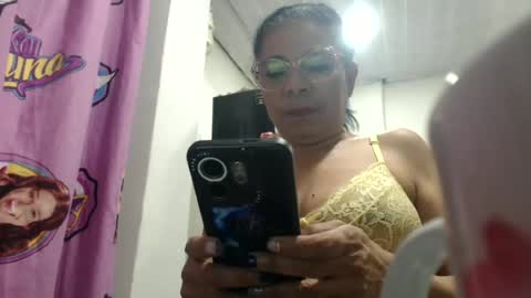 Snapshot of _maturesexx chatting on July 4, 2026, 4:40 am _maturesexx online show from July 4, 2026, 4:40 am
