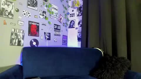 Snapshot of _maximo_1 chatting on May 14, 2026, 11:17 am _maximo_1 online show from May 14, 2026, 11:17 am