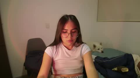 Snapshot of _maxxx1_ chatting on April 23, 2026, 1:07 am max and abby online show from April 23, 2026, 1:07 am